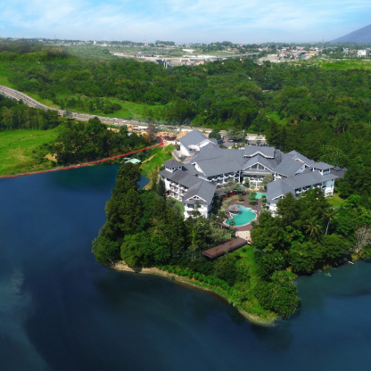 Lido Lake Resort